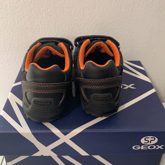 💥 GEOX SP WATERPROOF BOY SHOES💥 - Picture 4 of 6